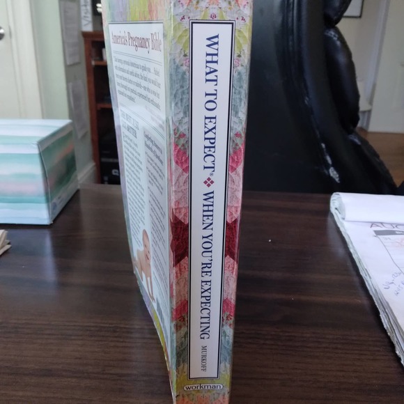 What To Expect When You're Expecting Book 4th Edition - Picture 6 of 6